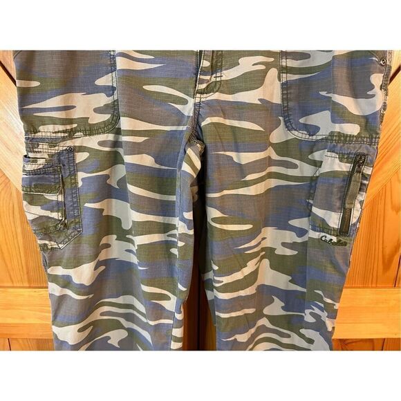 Cabela's Womens Bayou Pants Camo Cotton Ripstop Size 14/14 (4191) - Picture 3 of 10
